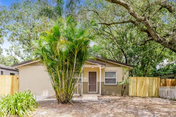 7503 N Dartmouth Ave Tampa, FL 33604